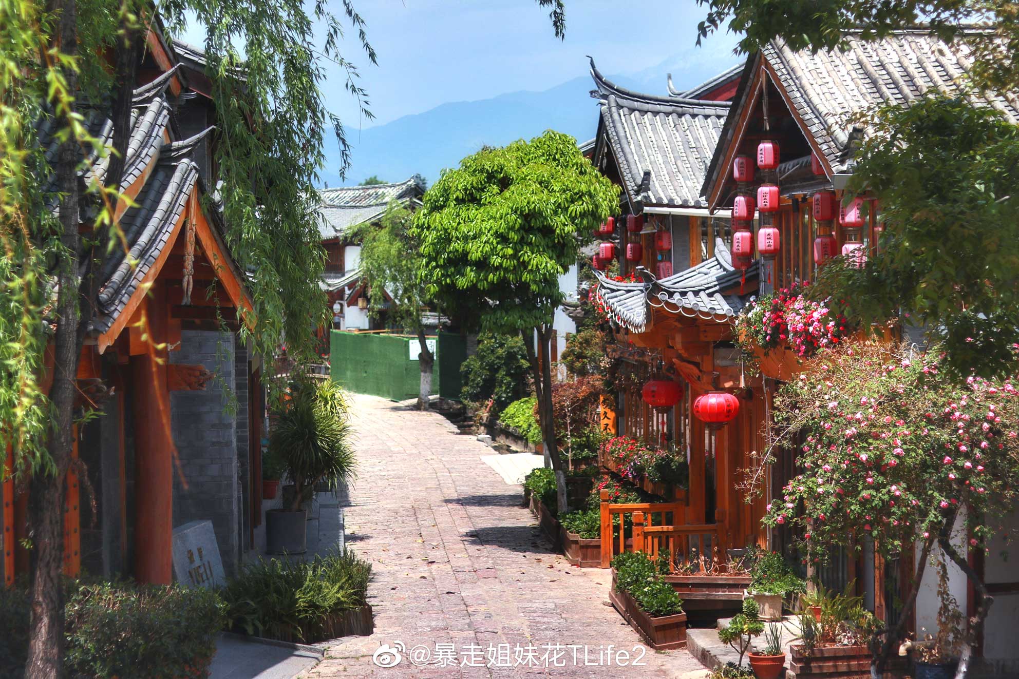 Tour Đi Lệ Giang Cổ Trấn - Hành Trình Khám Phá Viên Ngọc Vùng Tây Bắc Trung Hoa