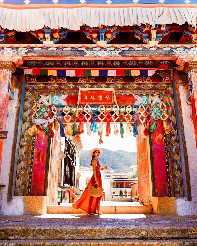 Tour Đi Lệ Giang Cổ Trấn - Hành Trình Khám Phá Viên Ngọc Vùng Tây Bắc Trung Hoa